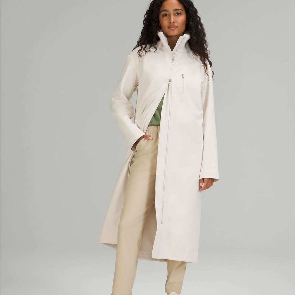 NWT lululemon repelshell long jacket w/ Sherpa collar